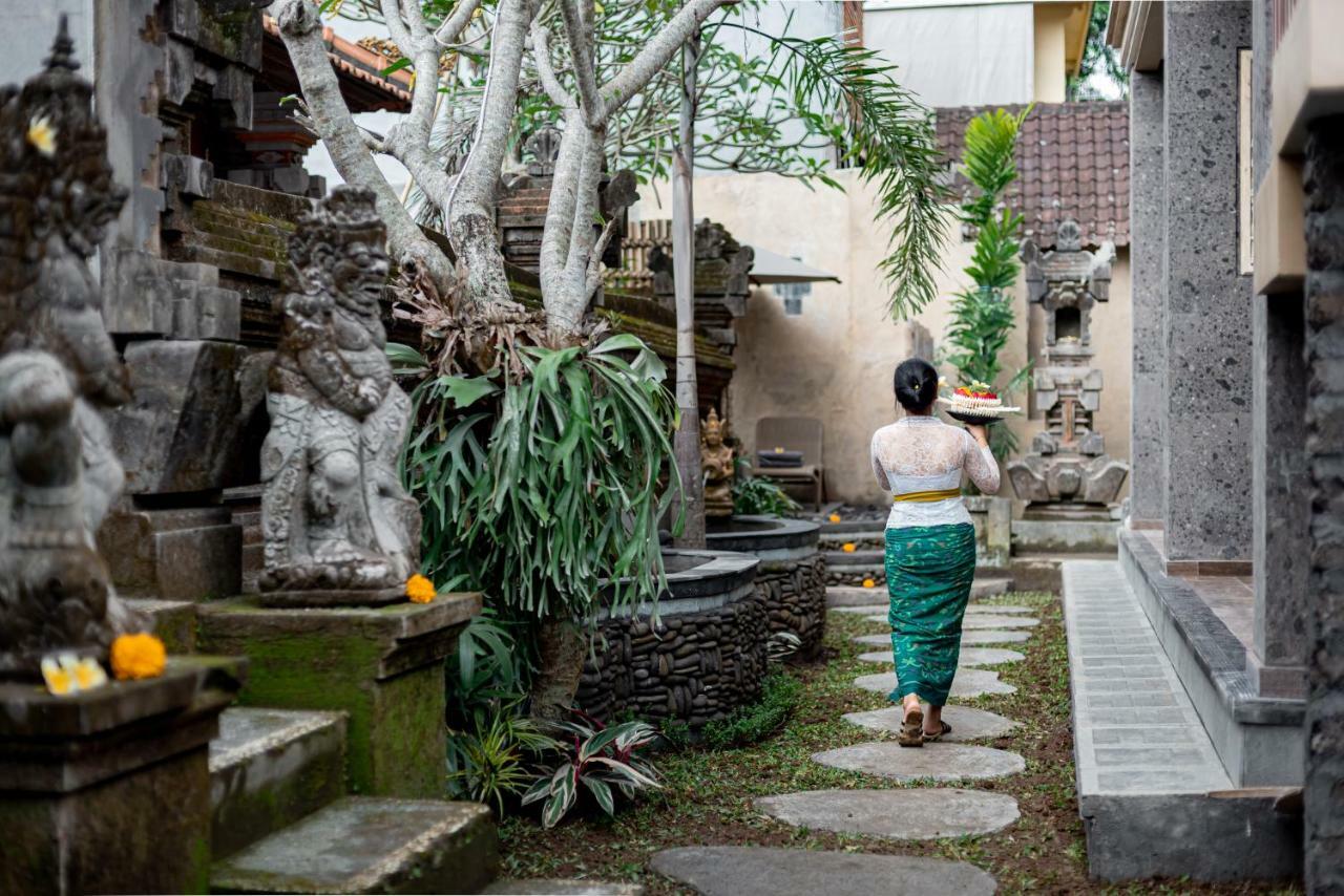 Santosha Place Ubud  Exterior photo